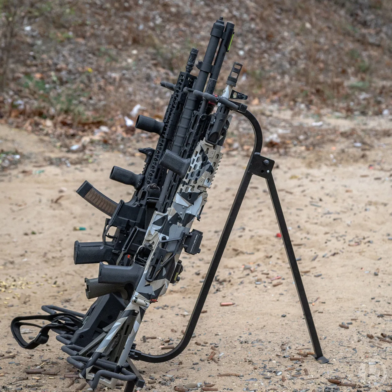 Hold Up Display Folding Metal Gun Rack for 6 Rifles HD39
